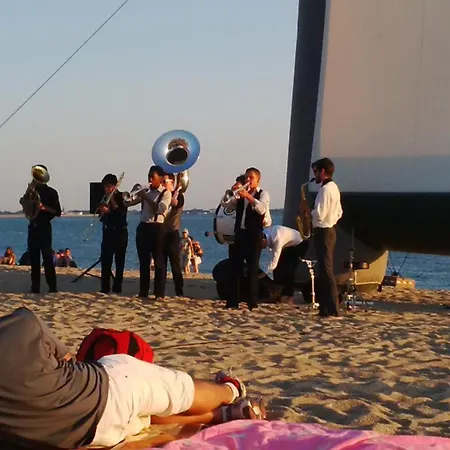 Maison De 400 M De La Et Du Port De Dom wakacyjny