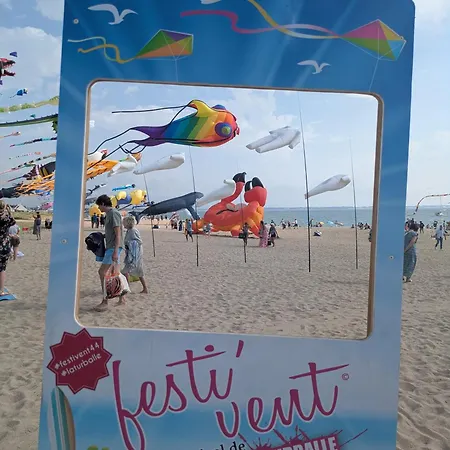 Dom wakacyjny Maison De 400 M De La Et Du Port De La Turballe