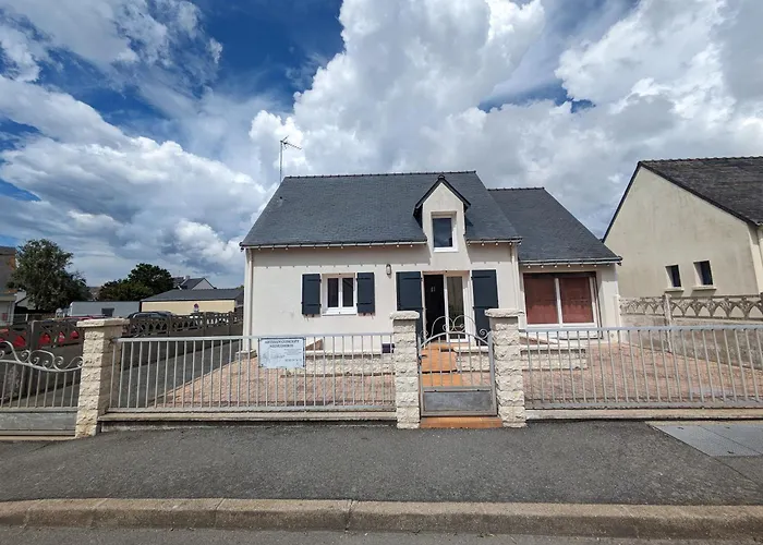 Maison De 400 M De La Et Du Port De Nyaraló La Turballe