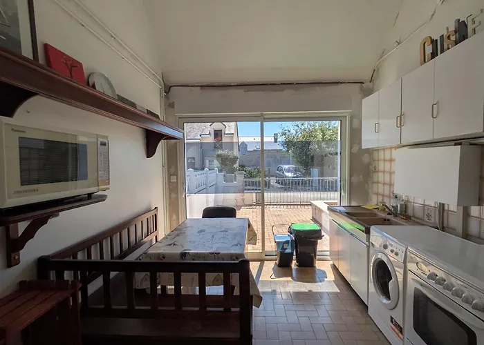 Nyaraló Maison De 400 M De La Et Du Port De *