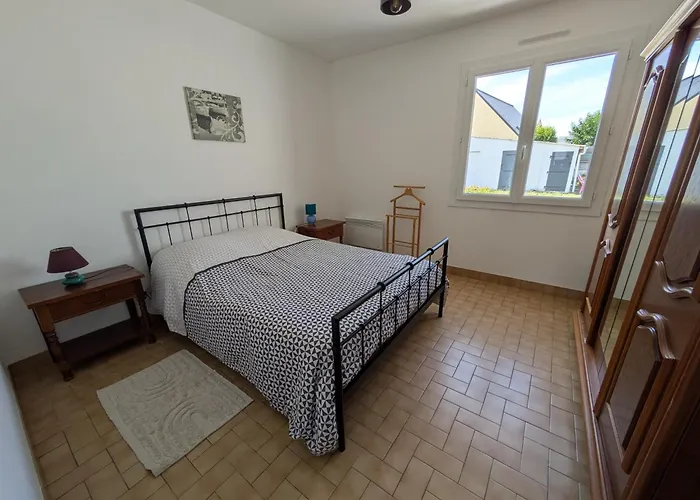 Nyaraló Maison De 400 M De La Et Du Port De *